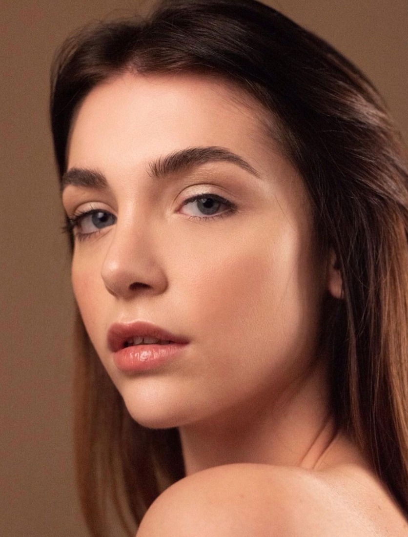 Cami modella Bologna Bologna hostess | DAILYN MODELS MANAGEMENT
